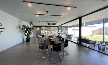 Casa en Venta en Valle Escondido / La Isla