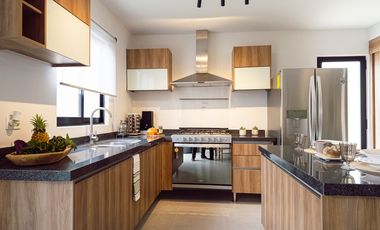 Casa en Venta en Zákia Zire Queretaro