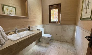 Casa en Arriendo en VALLE ESCONDIDO