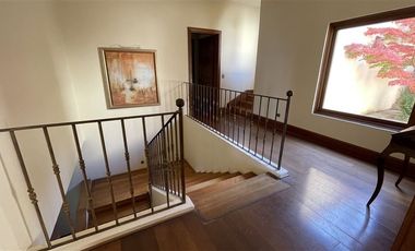 Casa en Arriendo en VALLE ESCONDIDO