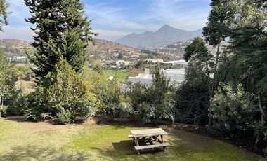 Casa en Arriendo en VALLE ESCONDIDO