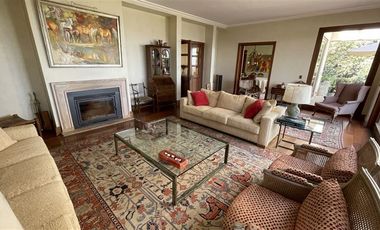 Casa en Arriendo en VALLE ESCONDIDO