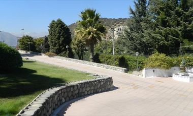 Casa en Arriendo en LO CURRO