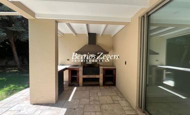 Casa en Arriendo en Camino La Posada