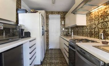 Casa en Venta en Av.Tomas Moro.
