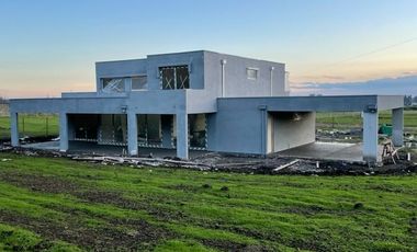 Parcela en Venta en Camino a Los Nichos Ruta J-65