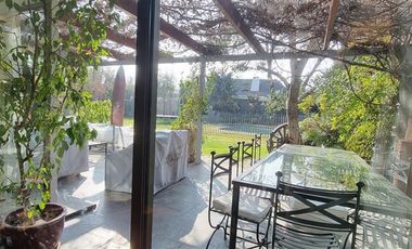 Casa en Venta en MANQUEHUE NORTE