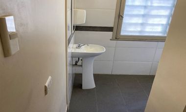 Oficina en Arriendo en Ramón Carnicier