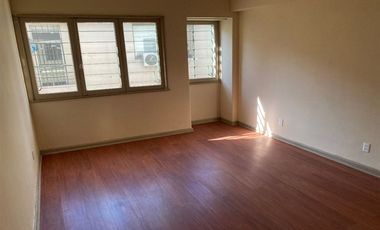 Oficina en Arriendo en Ramón Carnicier