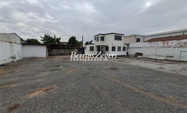 Sitio en Arriendo en SALESIANOS