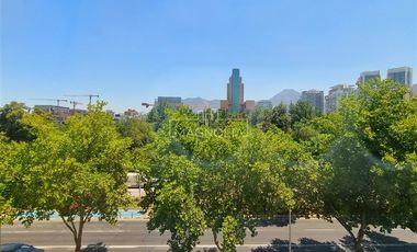 Oficina en Venta en a pasos del parque araucano