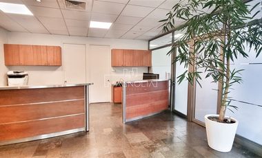 Oficina en Venta en a pasos del parque araucano