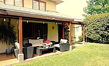 Casa en Venta en MATIAS COUSIÑO /ALTOS DEL PARQUE