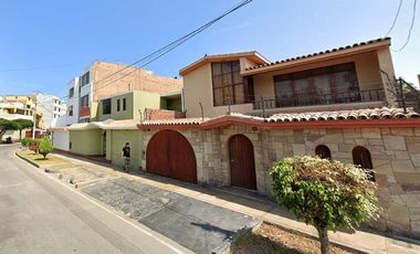 VENDO TERRENO EN LA PERLA