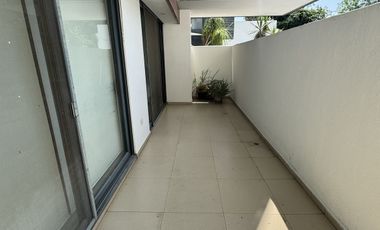 DEPARTAMENTO EN VENTA EN EL COUNTRY CON ALBERCA PROPIA