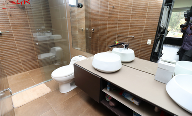 Arriendo Casa Arborada de Cota Cundinamarca