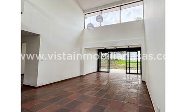 Arriendo Casa Comercial en el Sector de Palermo, Manizales
