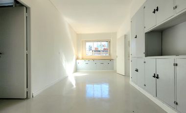 VENTA • BELGRANO • PISO • 6 AMBIENTES • 2 COCHERAS