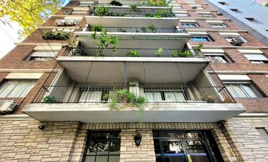 VENTA • BELGRANO • PISO • 6 AMBIENTES • 2 COCHERAS