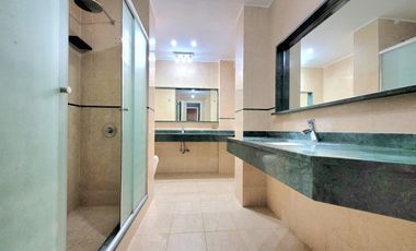 VENTA • BELGRANO • PISO • 6 AMBIENTES • 2 COCHERAS
