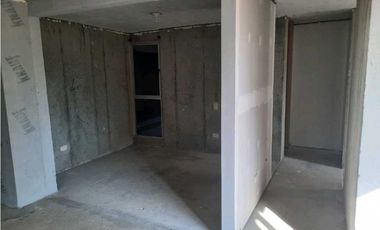 APARTAMENTO VALLE DEL LILI PRIMER PISO CON PARQUEADERO VENTA   CALI