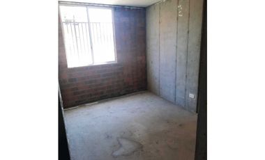 APARTAMENTO VALLE DEL LILI PRIMER PISO CON PARQUEADERO VENTA   CALI