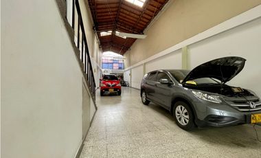 Local comercial cerca a la avenida 80