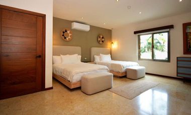 ÚNICA Y EXCEPCIONAL CASA DENTRO DE COMUNIDAD CERRADA