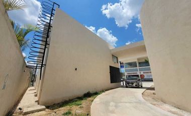 Local comercial en renta en Mérida, Plaza Manere Conkal