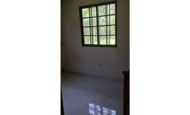 SE ALQUILA CASA EN LA PEÑA SANTIAGO