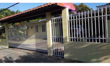 VILLA ZAITA / USO COMERCIAL O RESIDENCIAL / 1600M2 / 5 HAB / TERRAZAS