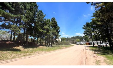 LOTE EN COSTA ESMERALDA  SENDEROS IV