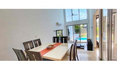 casa de  3 habitaciones con piscina privada y habitacion de servicio Playa del Carmen