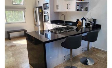 casa de  3 habitaciones con piscina privada y habitacion de servicio Playa del Carmen