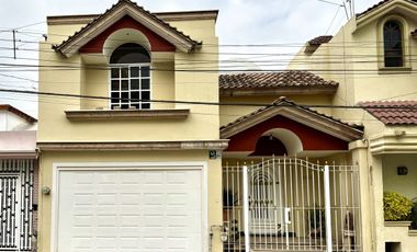Casa en Renta en Rincon de la Primavera