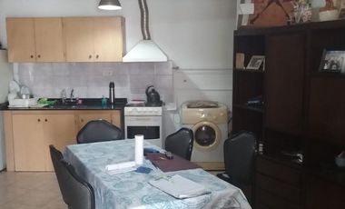 Casa PH en venta en Ramos Mejia Sur
