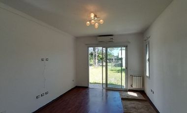 Casa en alquiler en Altos de Hudson II