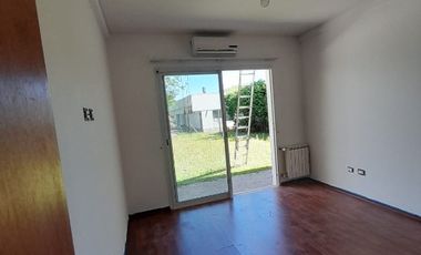 Casa en alquiler en Altos de Hudson II