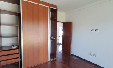 Casa en alquiler en Altos de Hudson II