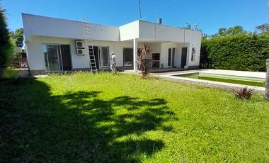 Casa en alquiler en Altos de Hudson II