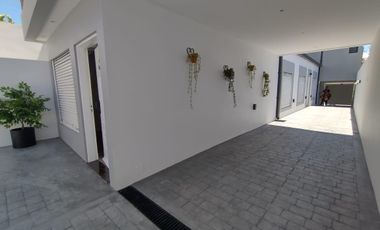 VENTA PH La Perla Mar del Plata 4 ambientes c/ cochera
