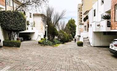 VENTA CASA EN LOMAS COUNTRY CLUB