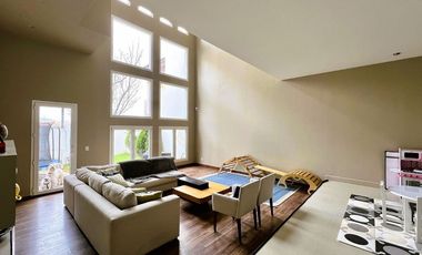 VENTA CASA EN LOMAS COUNTRY CLUB