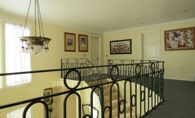 Soleada casa en Villuco