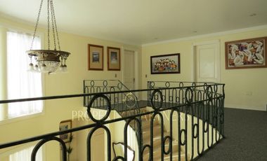 Soleada casa en Villuco