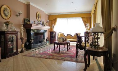 Soleada casa en Villuco