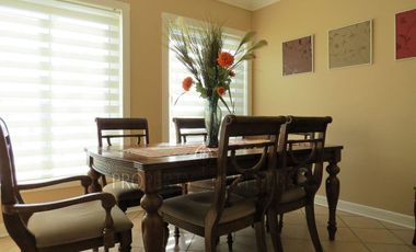 Soleada casa en Villuco