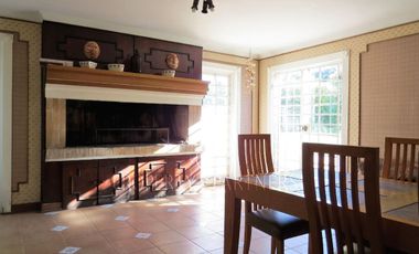 Soleada casa en Villuco