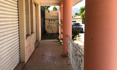 Locales comerciales con terreno en venta - (3)