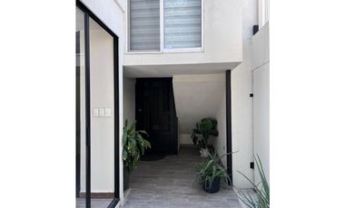 Casa en renta en Lomas del Valle en San Pedro